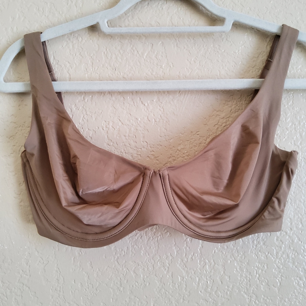 CUUP The Scoop Tan Seamless Unlined Bra NWOT Size 36D